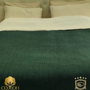 Κουβερτοπάπλωμα “Verdina” – Εκλεπτυσμένη Flannel Υφή, Ζεστή Γούνα Κουνελιού & Ανεξίτηλα Χρώματα